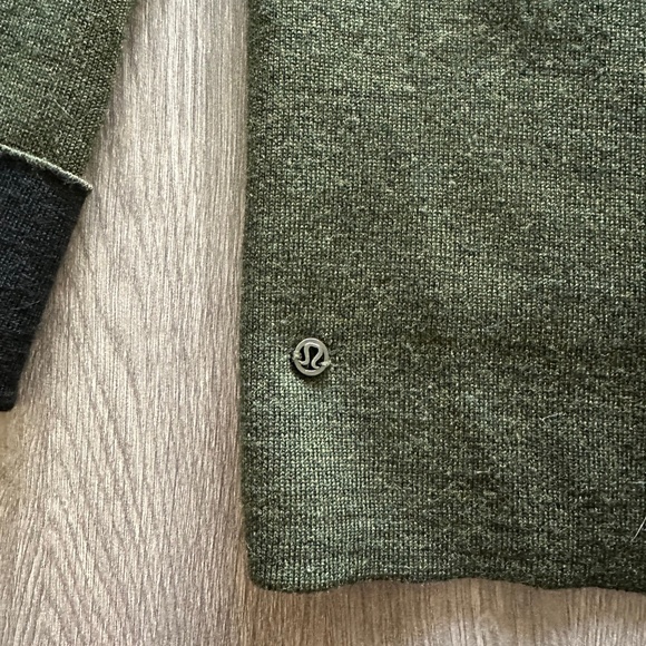 Lululemon  Merino Wool Dark Green Cardigan - Picture 4 of 4